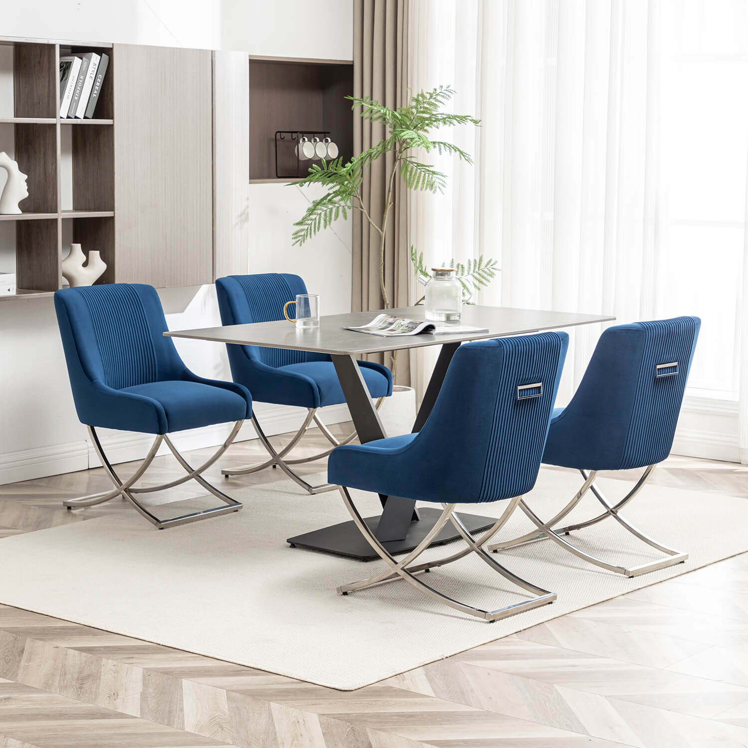 SEYNAR Contempoary Velvet Dining Chair Set of 2/4/6 with Metal Frame Legs and Back Pull