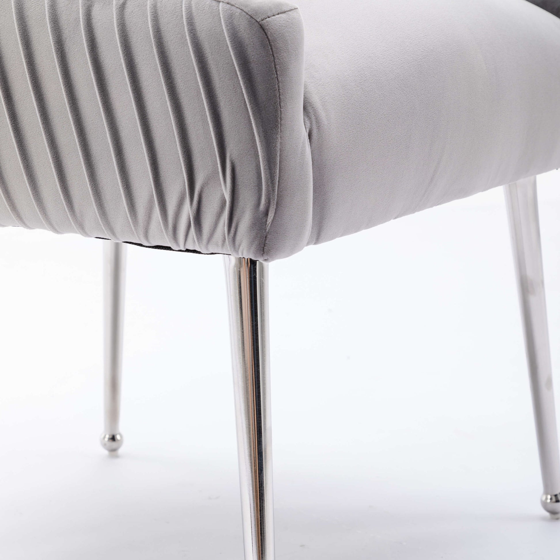 SEYNAR Modern Velvet Pleated Finish Back Dining Chair Set of 2/4/6 with Rear Handle