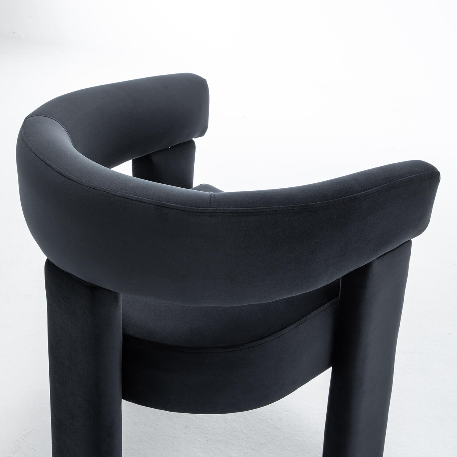 SEYNAR Modern Velvet Accent Chair, Upholstered Barrel Armchair with Curved Back and Thickened Padded Seat,Single chair or Set of 2/4/6