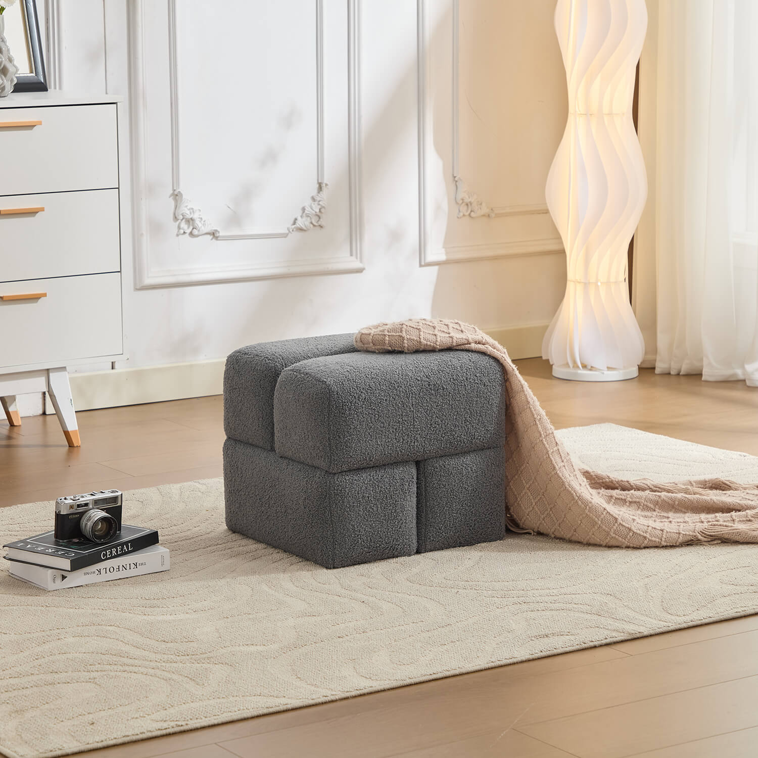 SEYNAR Modern 16.5''Faux Sherpa Square  Cube Otttoman