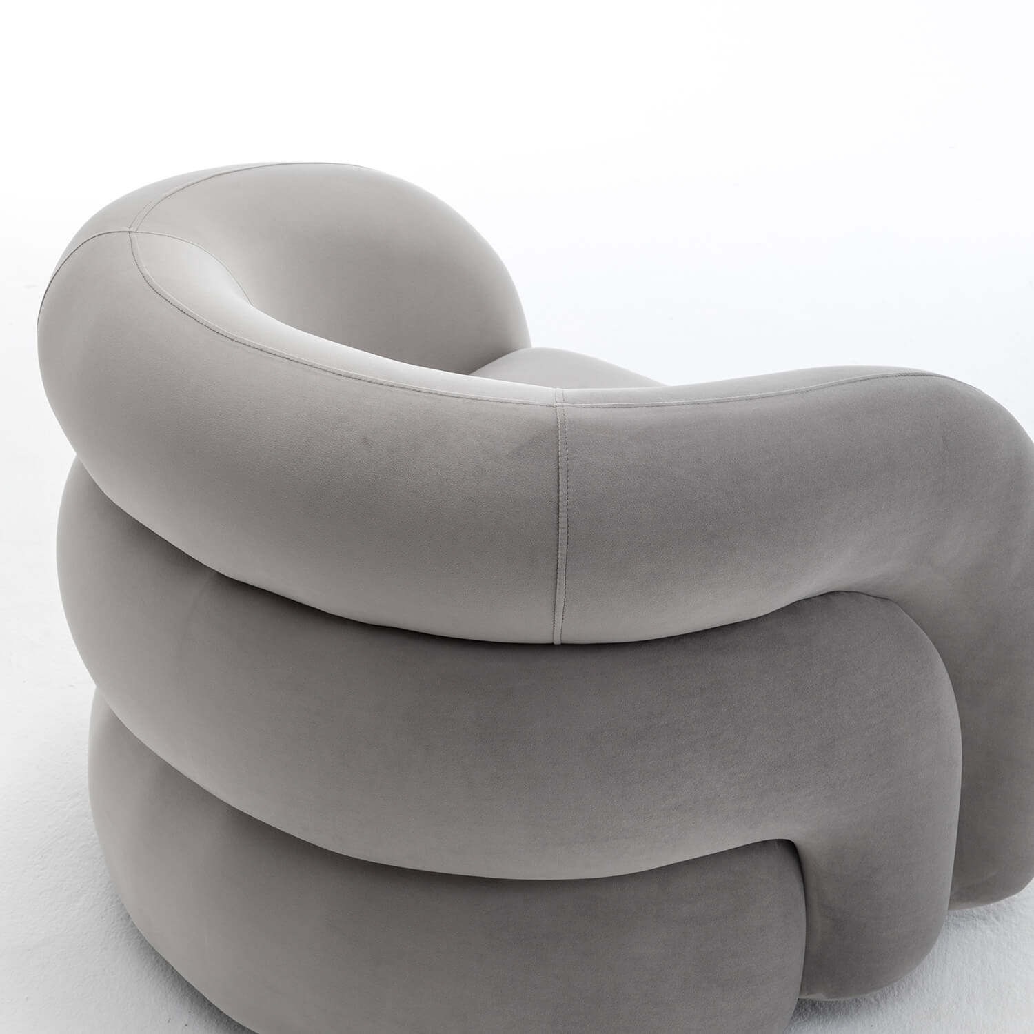 SEYNAR Modern Glam Velvet 360 Degree Swivel Accent Armchair with Tufted Back